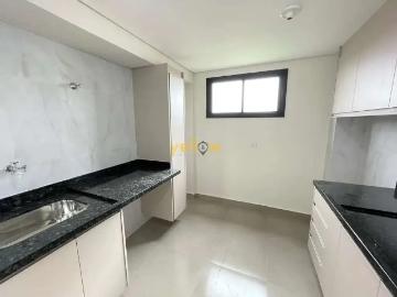 Apartamento para Locação em Arujá/SP Jordanópolis 3 Quartos