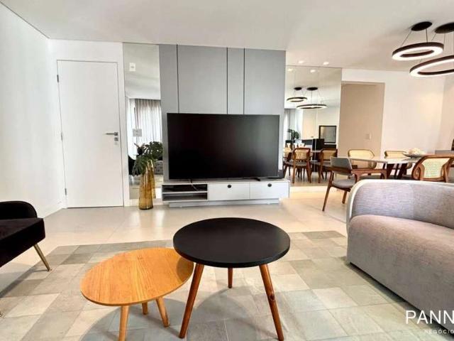Apartamento para Locação em Balneário Camboriú/SC Centro 3 Quartos
