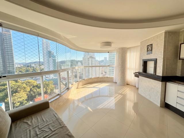 Apartamento para Locação em Balneário Camboriú/SC Centro 3 Quartos