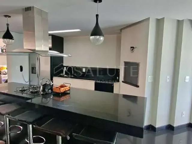 Apartamento para Locação em Balneário Camboriú/SC Centro 3 Quartos