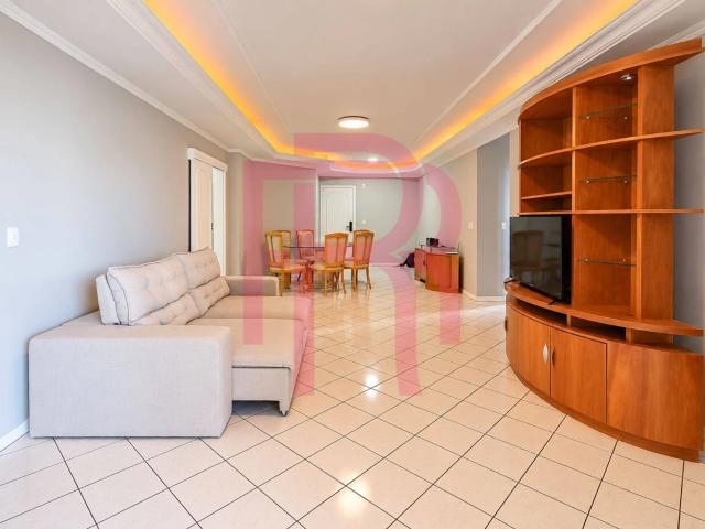Apartamento para Locação em Balneário Camboriú/SC Centro 3 Quartos
