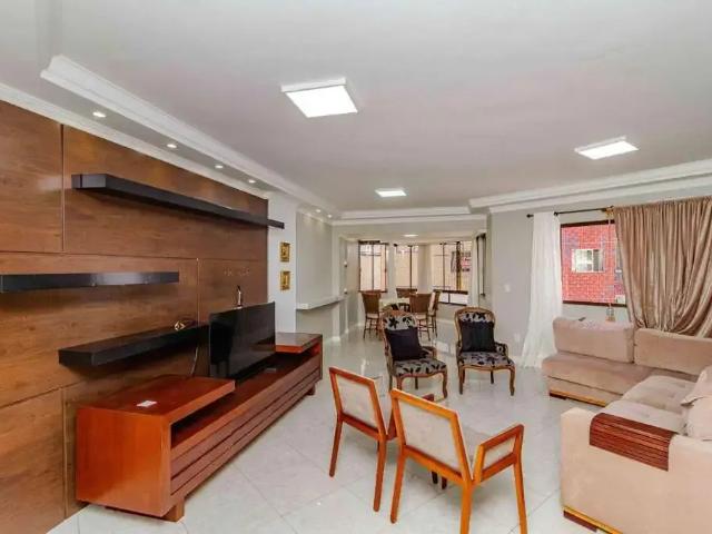 Apartamento para Locação em Balneário Camboriú/SC Centro 3 Quartos