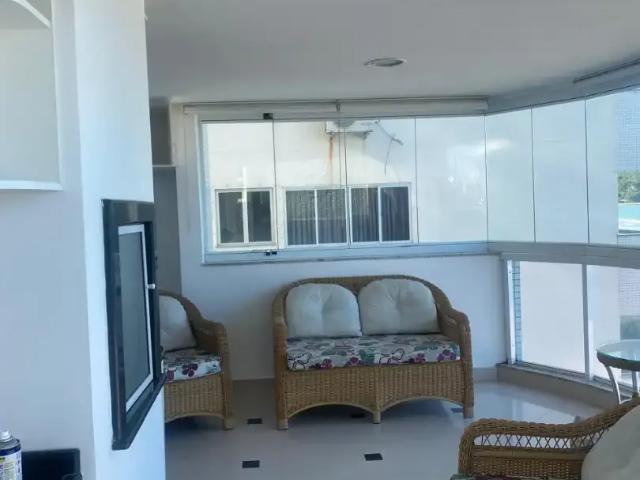 Apartamento para Locação em Balneário Camboriú/SC Centro 3 Quartos