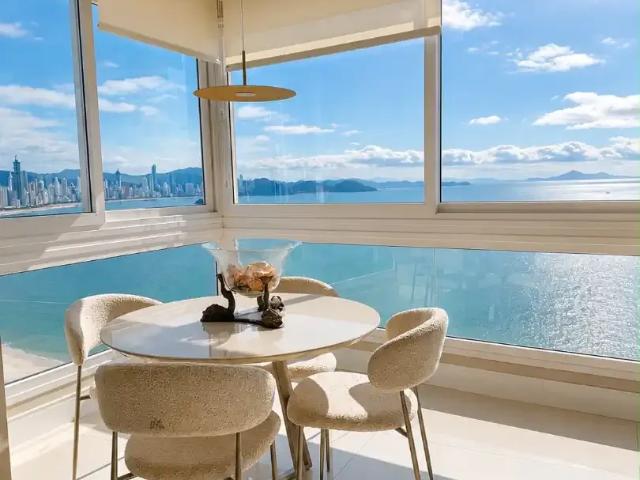 Apartamento para Locação em Balneário Camboriú/SC Centro 3 Quartos