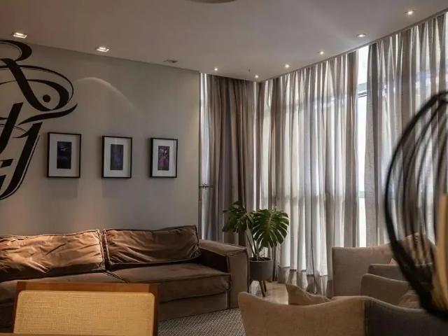 Apartamento para Locação em Balneário Camboriú/SC Centro 3 Quartos