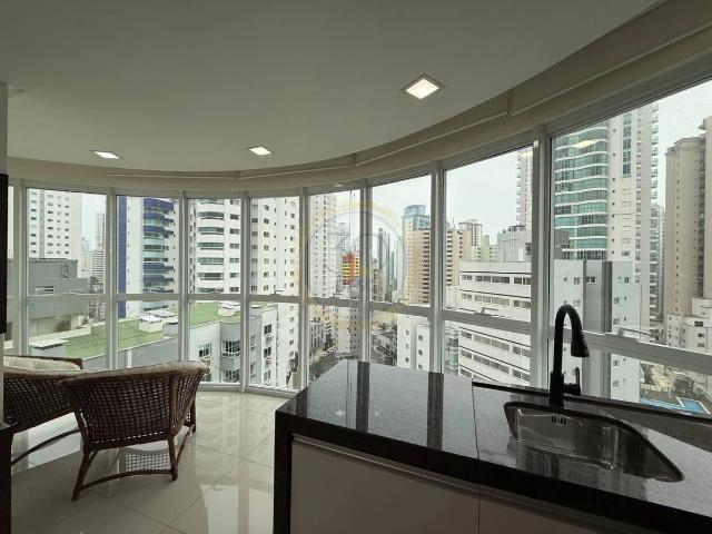 Apartamento para Locação em Balneário Camboriú/SC Centro 3 Quartos