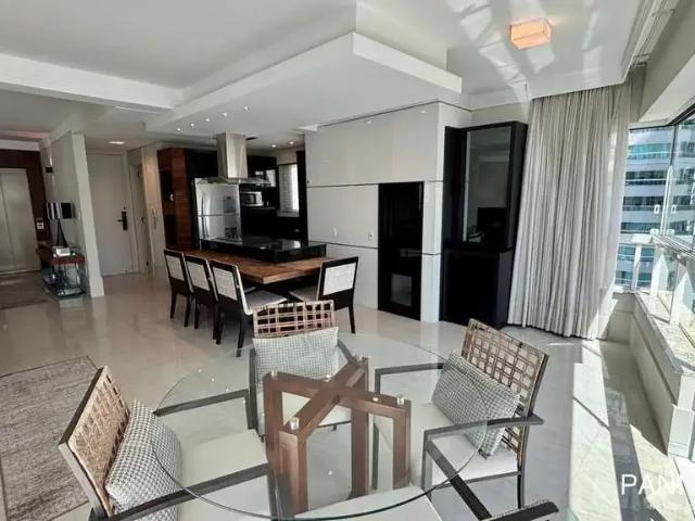 Apartamento para Locação em Balneário Camboriú/SC Centro 3 Quartos