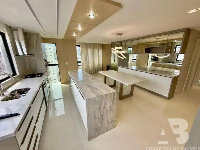 Apartamento para Locação em Balneário Camboriú/SC Centro 3 Quartos