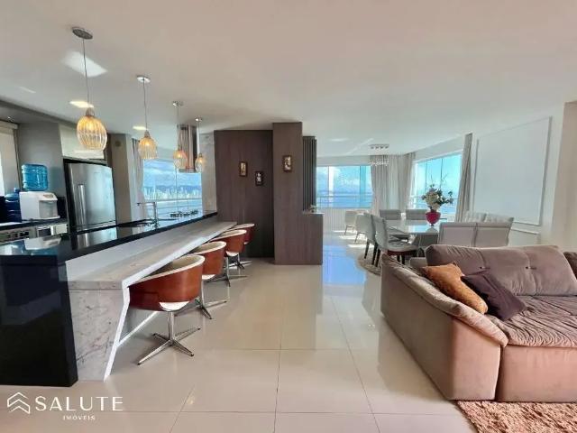 Apartamento para Locação em Balneário Camboriú/SC Centro 3 Quartos