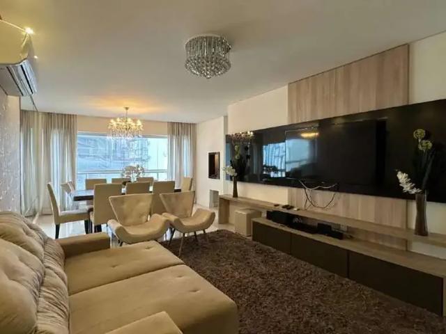 Apartamento para Locação em Balneário Camboriú/SC Centro 3 Quartos