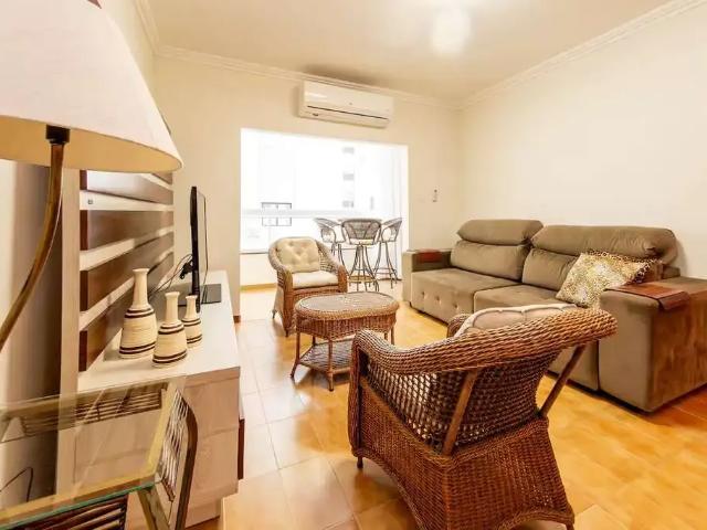 Apartamento para Locação em Balneário Camboriú/SC Centro 3 Quartos