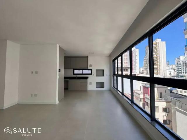 Apartamento para Locação em Balneário Camboriú/SC Centro 3 Quartos