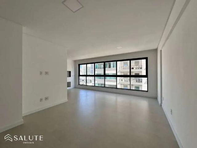 Apartamento para Locação em Balneário Camboriú/SC Centro 3 Quartos