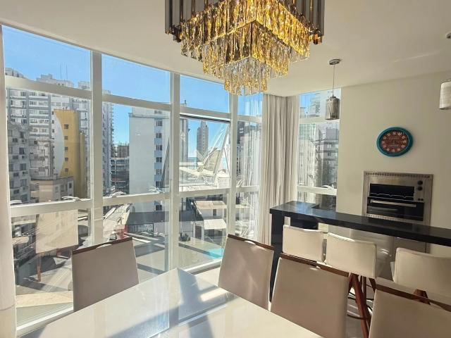 Apartamento para Locação em Balneário Camboriú/SC Centro 3 Quartos