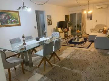 Apartamento para Locação em Balneário Camboriú/SC Centro 2 Quartos