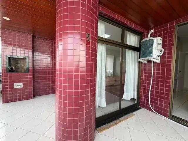 Apartamento para Locação em Balneário Camboriú/SC Centro 2 Quartos