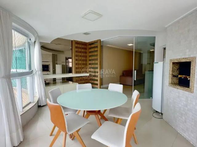 Apartamento para Locação em Balneário Camboriú/SC Centro 2 Quartos