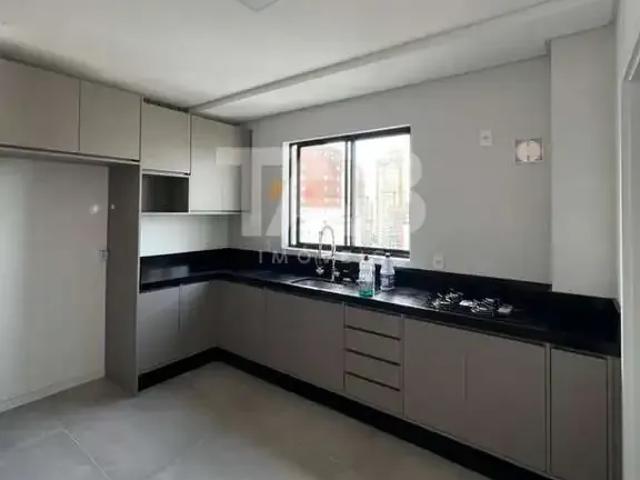 Apartamento para Locação em Balneário Camboriú/SC Centro 4 Quartos