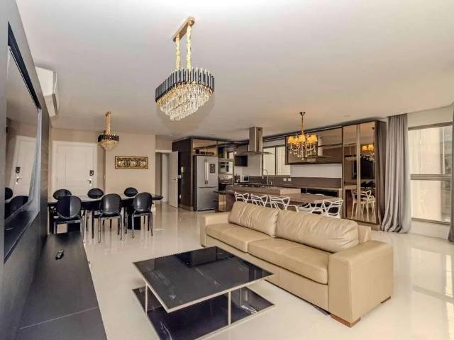 Apartamento para Locação em Balneário Camboriú/SC Centro 4 Quartos