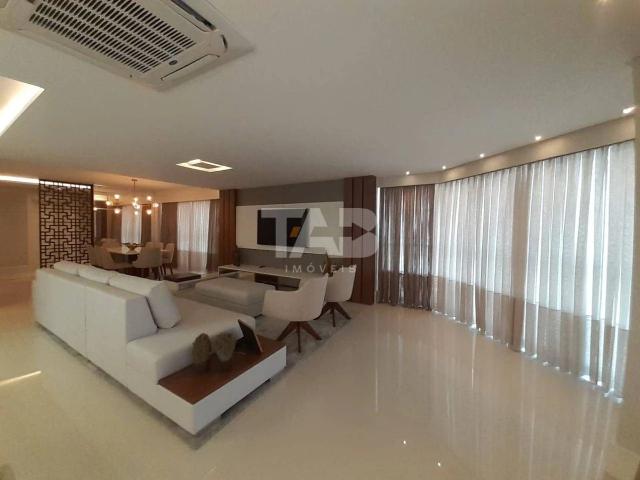 Apartamento para Locação em Balneário Camboriú/SC Centro 4 Quartos