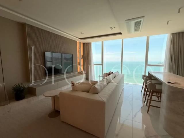 Apartamento para Locação em Balneário Camboriú/SC Centro 4 Quartos