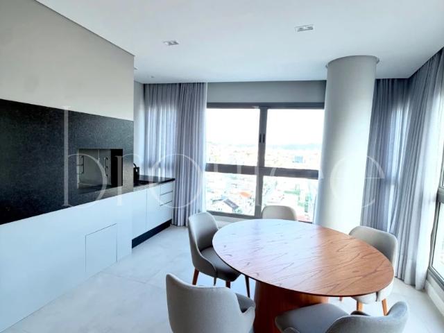 Apartamento para Locação em Balneário Camboriú/SC Centro 4 Quartos