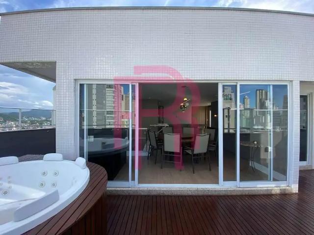 Apartamento para Locação em Balneário Camboriú/SC Centro 4 Quartos