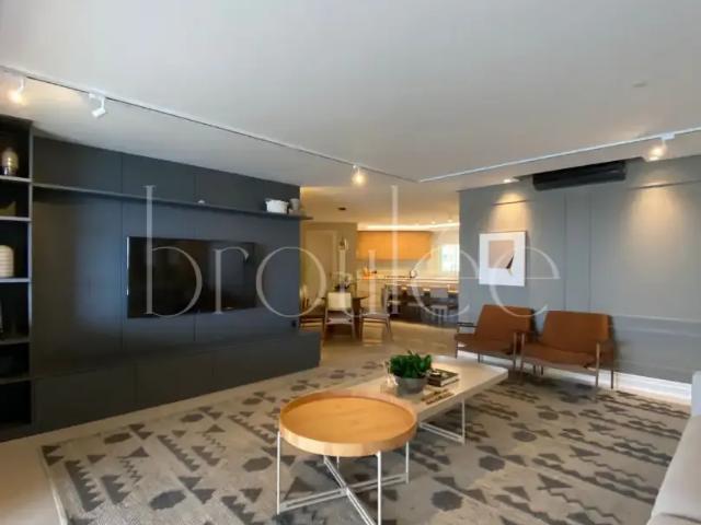Apartamento para Locação em Balneário Camboriú/SC Pioneiros 3 Quartos