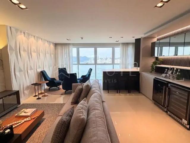 Apartamento para Locação em Balneário Camboriú/SC Pioneiros 3 Quartos