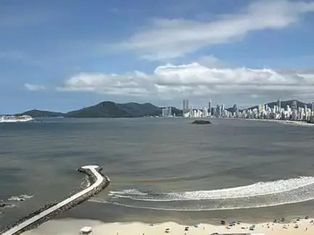Apartamento para Locação em Balneário Camboriú/SC Pioneiros 3 Quartos