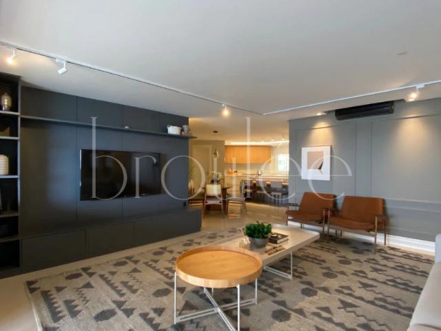 Apartamento para Locação em Balneário Camboriú/SC Pioneiros 3 Quartos