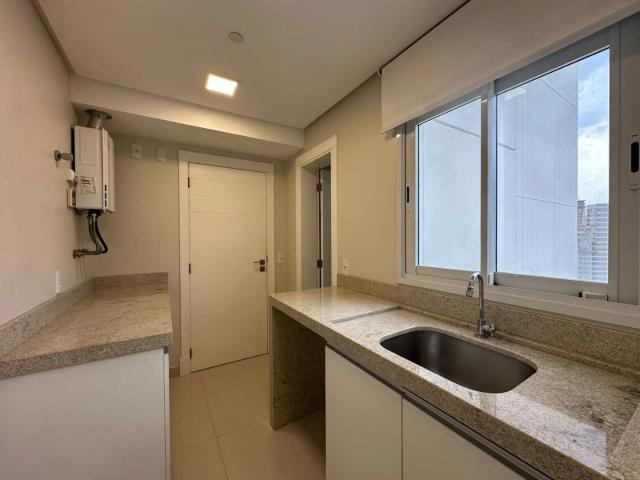 Apartamento para Locação em Balneário Camboriú/SC Pioneiros 3 Quartos