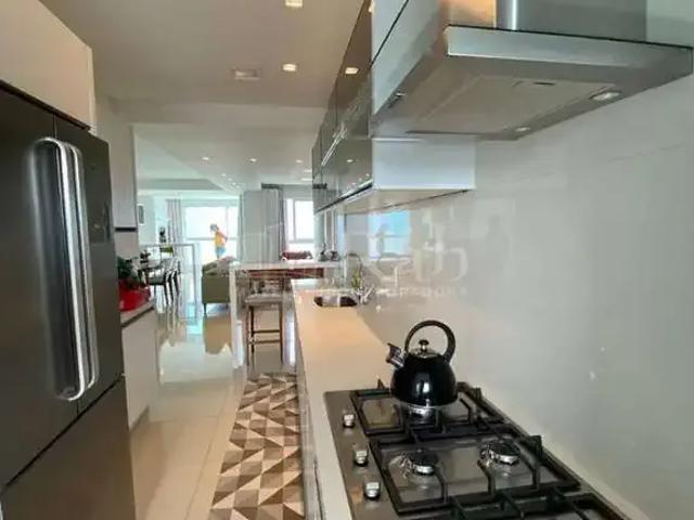 Apartamento para Locação em Balneário Camboriú/SC Pioneiros 4 Quartos
