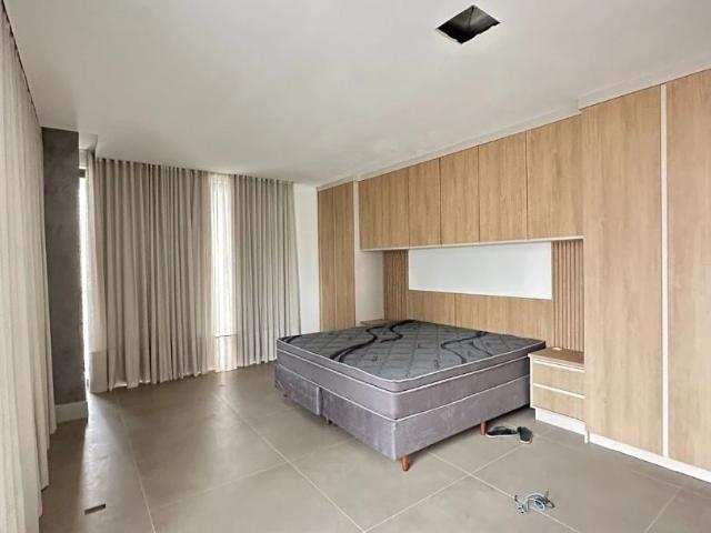 Apartamento para Locação em Balneário Camboriú/SC Pioneiros 4 Quartos