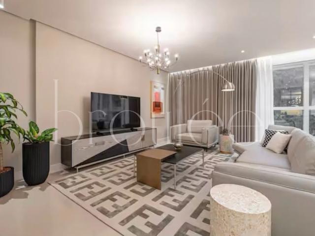 Apartamento para Locação em Balneário Camboriú/SC Pioneiros 4 Quartos