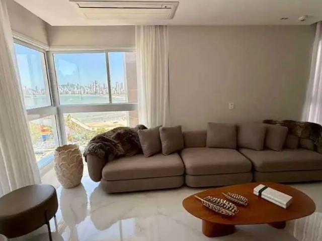 Apartamento para Locação em Balneário Camboriú/SC Pioneiros 4 Quartos