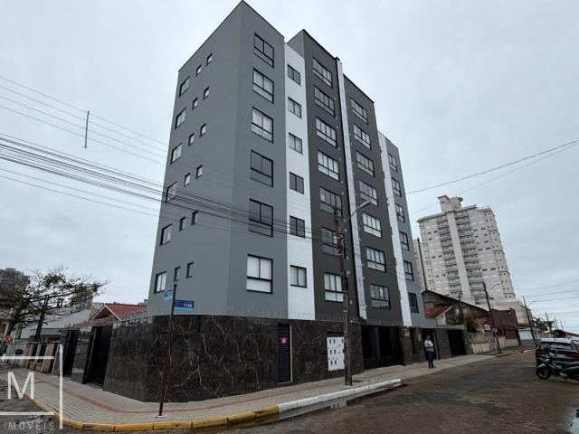 Apartamento para Locação em Balneário Piçarras/SC Centro 3 Quartos
