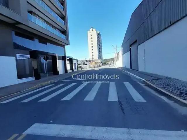 Apartamento para Locação em Balneário Piçarras/SC Centro 3 Quartos