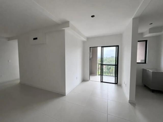 Apartamento para Locação em Balneário Piçarras/SC Centro 2 Quartos