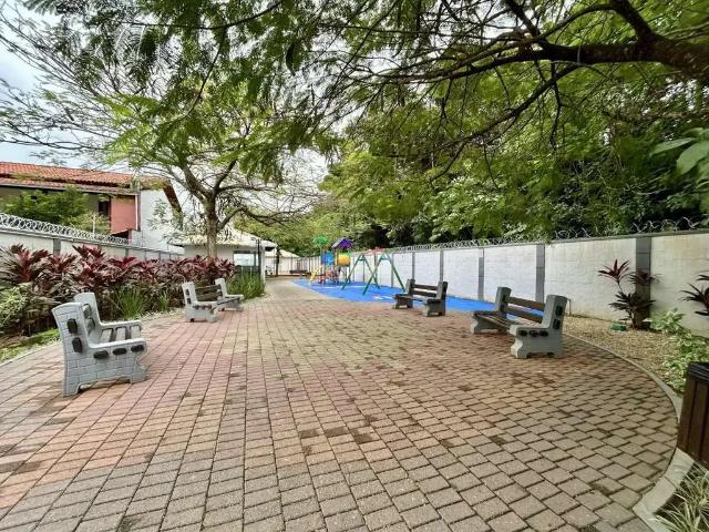 Apartamento para Locação em Balneário Piçarras/SC Itacolomi 2 Quartos