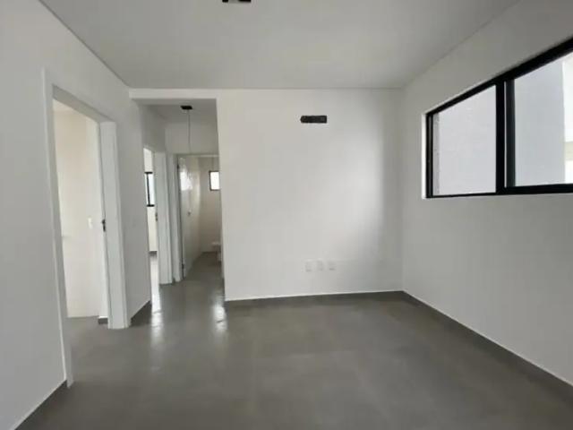 Apartamento para Locação em Balneário Piçarras/SC Itacolomi 2 Quartos