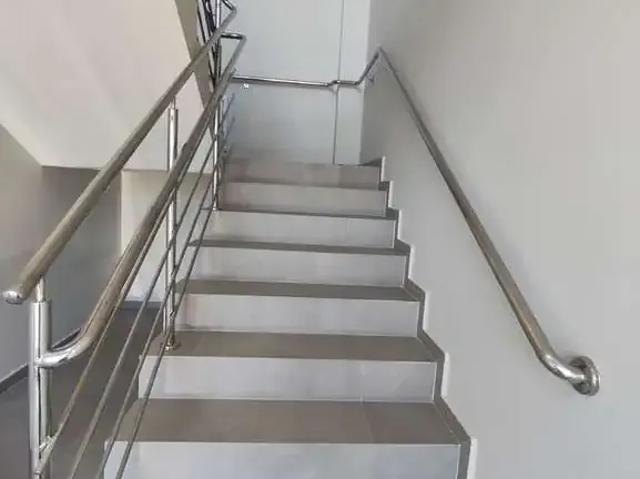 Apartamento para Locação em Balneário Piçarras/SC Itacolomi 2 Quartos