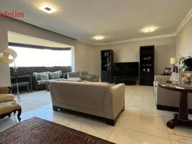 Apartamento para Locação em Barueri/SP Alphaville 4 Quartos