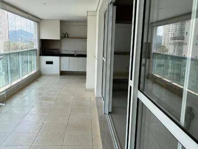 Apartamento para Locação em Barueri/SP Alphaville 4 Quartos