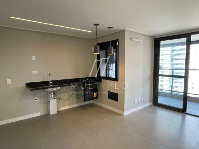 Apartamento para Locação em Barueri/SP Alphaville Centro Industrial e Empresarial/Alphaville. 3 Quartos