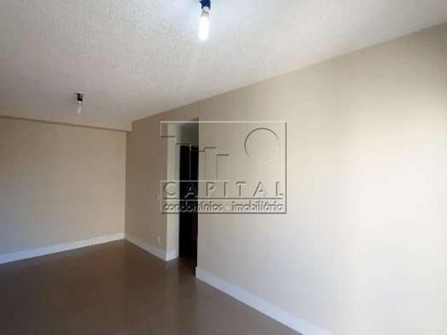 Apartamento para Locação em Barueri/SP Jardim Tupanci 2 Quartos