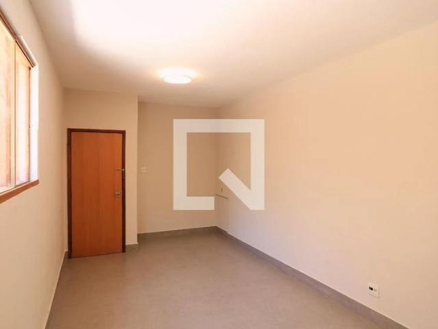 Apartamento para Locação em Belo Horizonte/MG Nova Floresta 2 Quartos