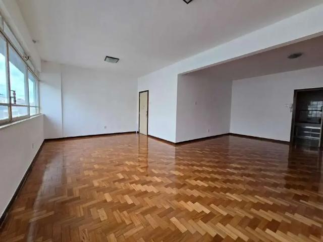 Apartamento para Locação em Belo Horizonte/MG Centro 4 Quartos