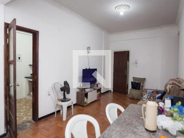 Apartamento para Locação em Belo Horizonte/MG Centro 2 Quartos