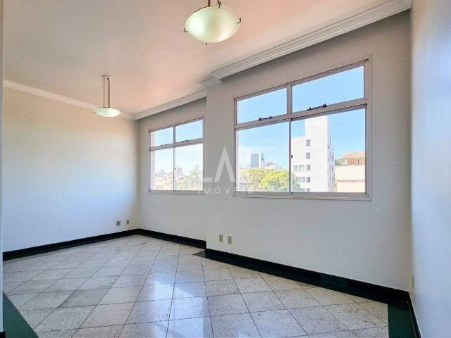 Apartamento para Locação em Belo Horizonte/MG Coração Eucarístico 4 Quartos